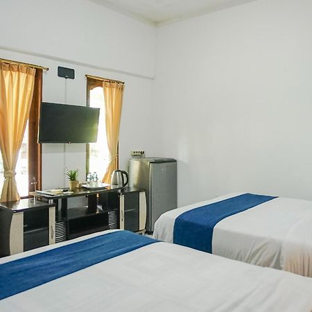 Kampung 168 Hotel Jimbaran Екстериор снимка
