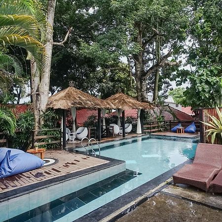 Kampung 168 Hotel Jimbaran Екстериор снимка