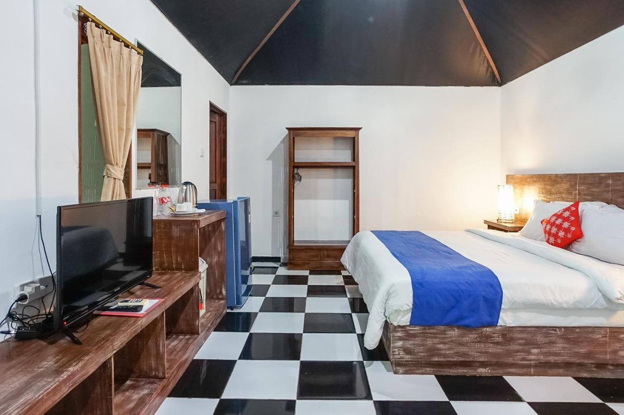 Kampung 168 Hotel Jimbaran Екстериор снимка