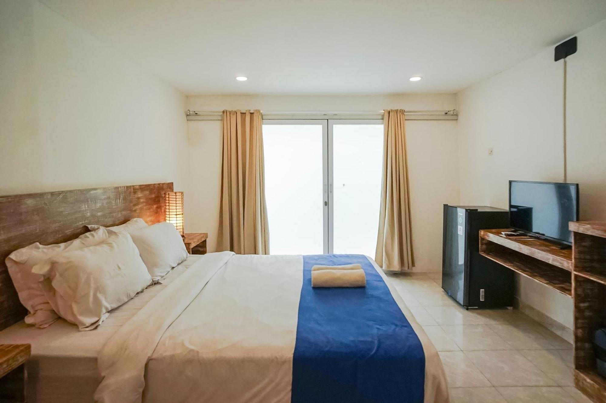 Kampung 168 Hotel Jimbaran Екстериор снимка